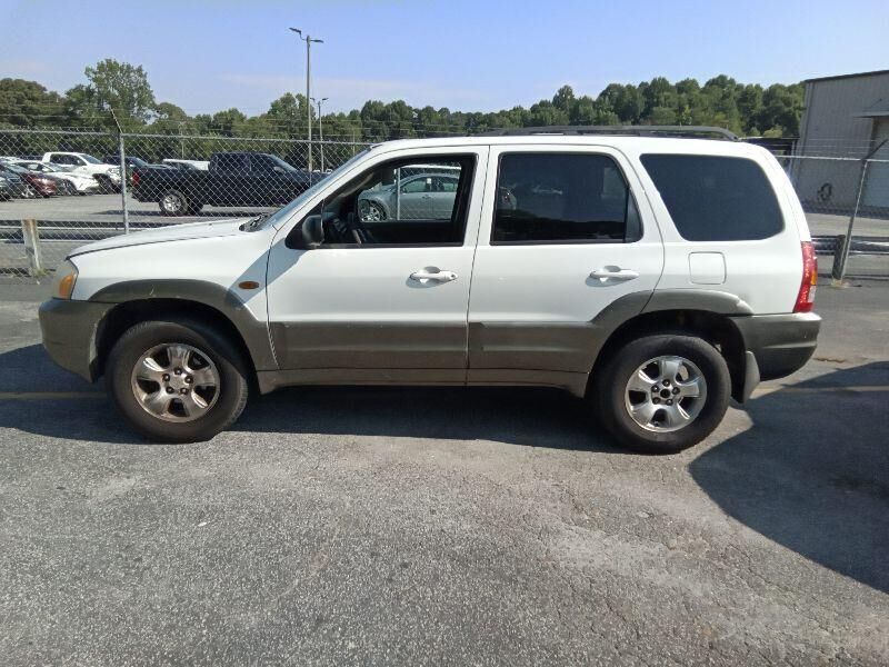 Mazda Tribute