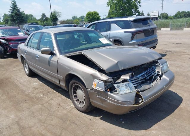 Ford Crown Victoria