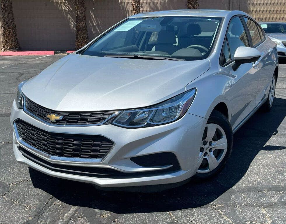 2017 CHEVROLET Cruze