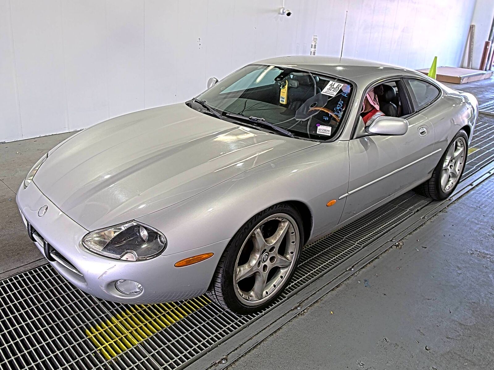 Jaguar XK8