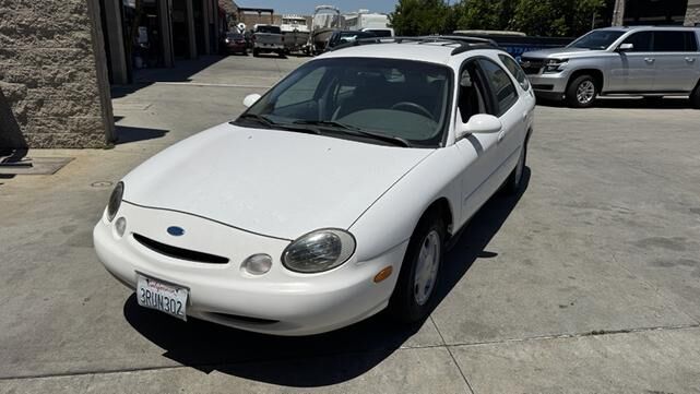 Ford Taurus