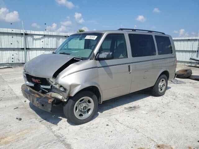 GMC Safari