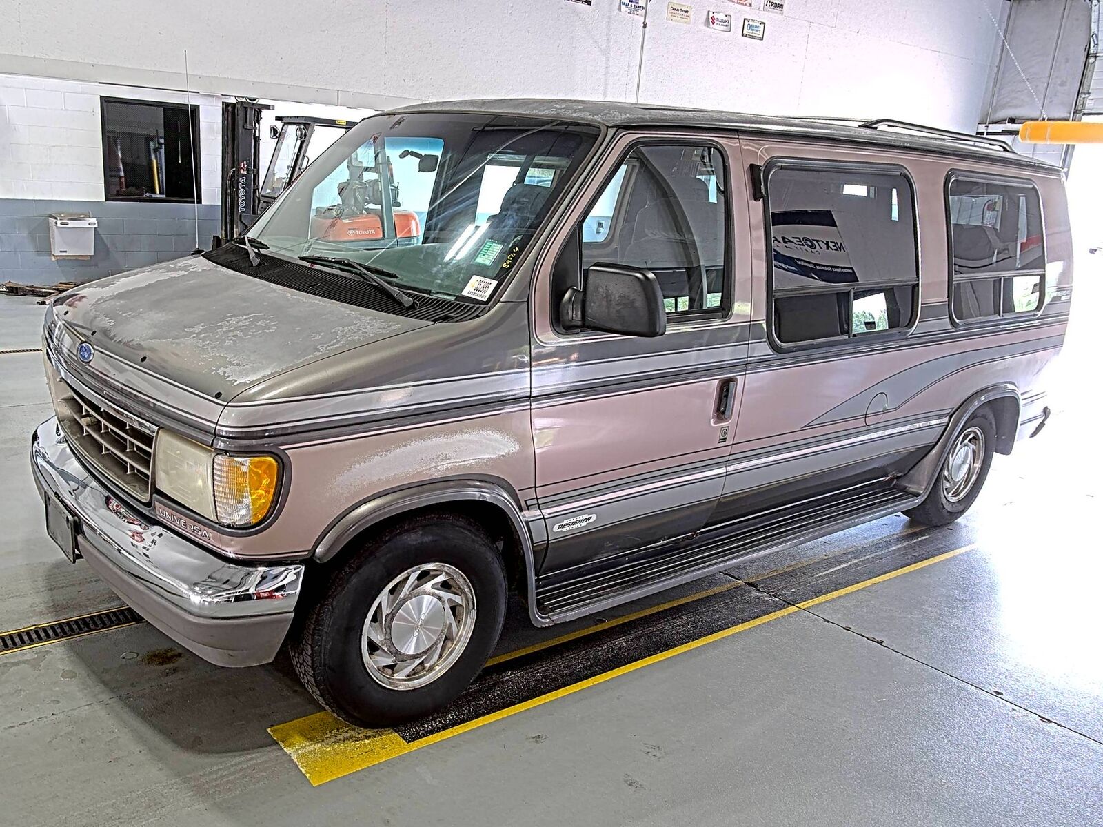 Ford E-150