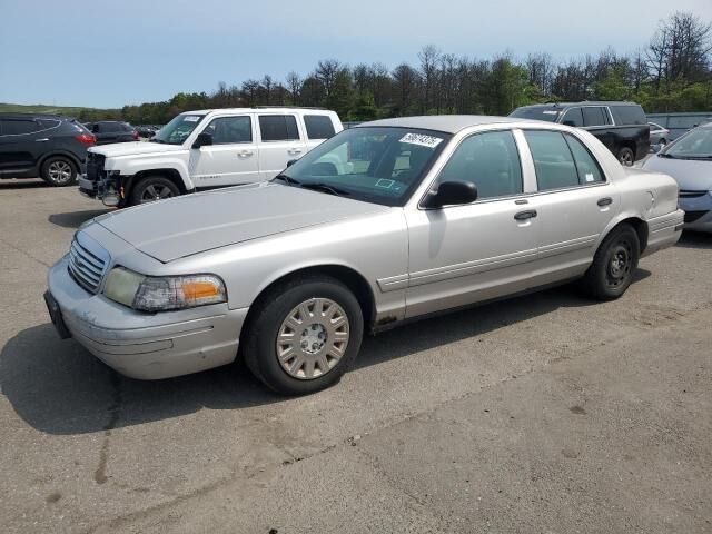 Ford Crown Victoria
