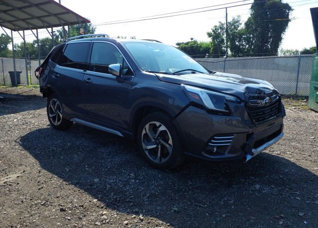 2024 SUBARU Forester