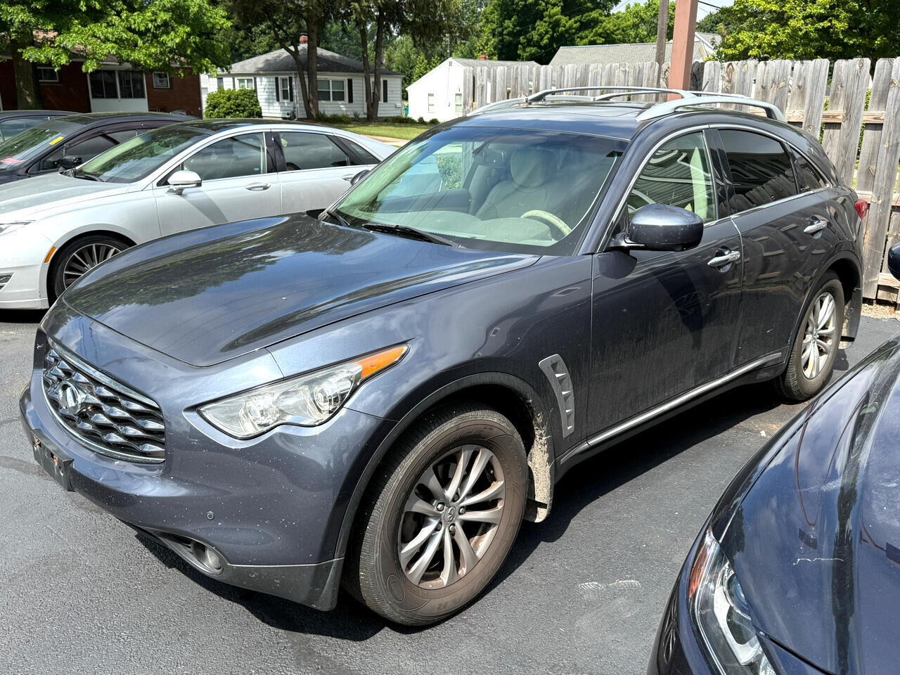 Infiniti FX35