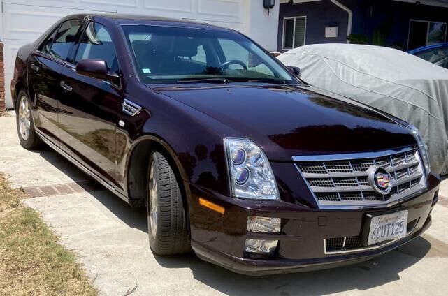 Cadillac STS