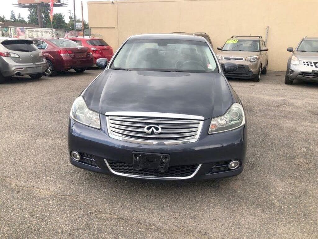 Infiniti M35