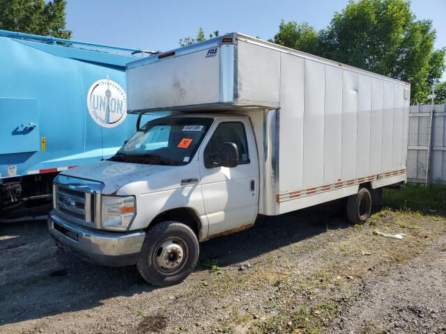 Ford E-450