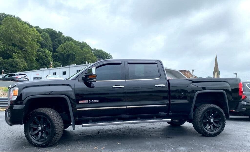 2016 GMC Sierra