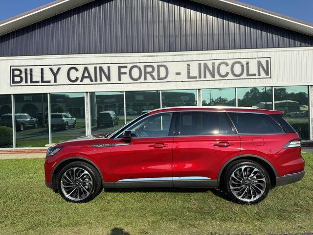 2025 LINCOLN Aviator