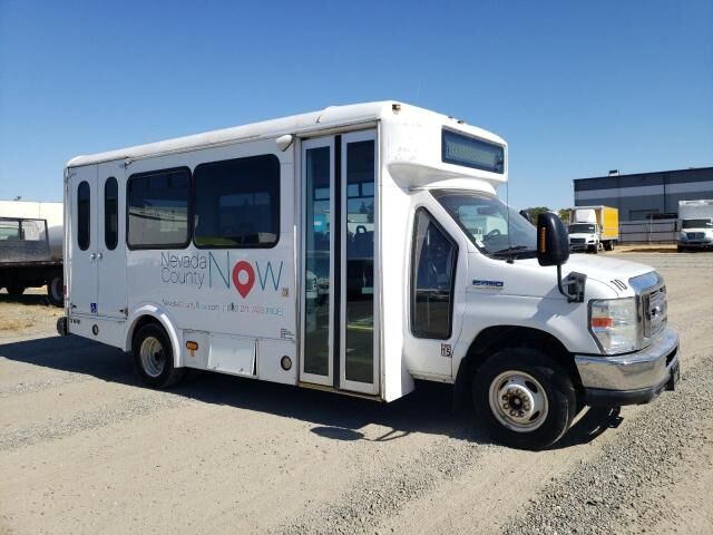 Ford E-450