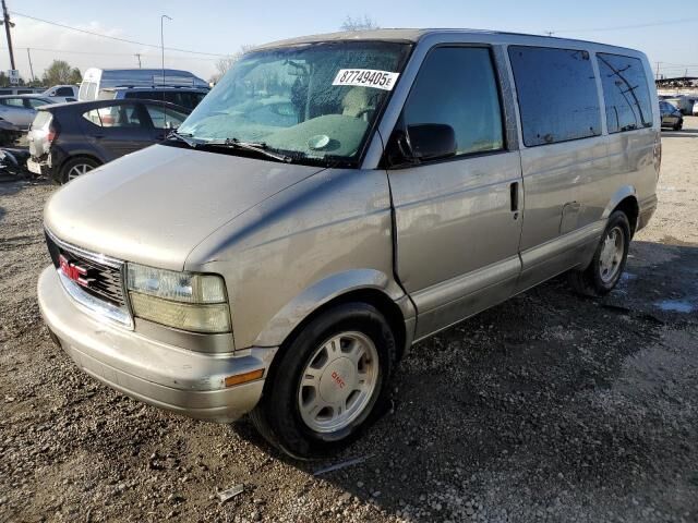 GMC Safari