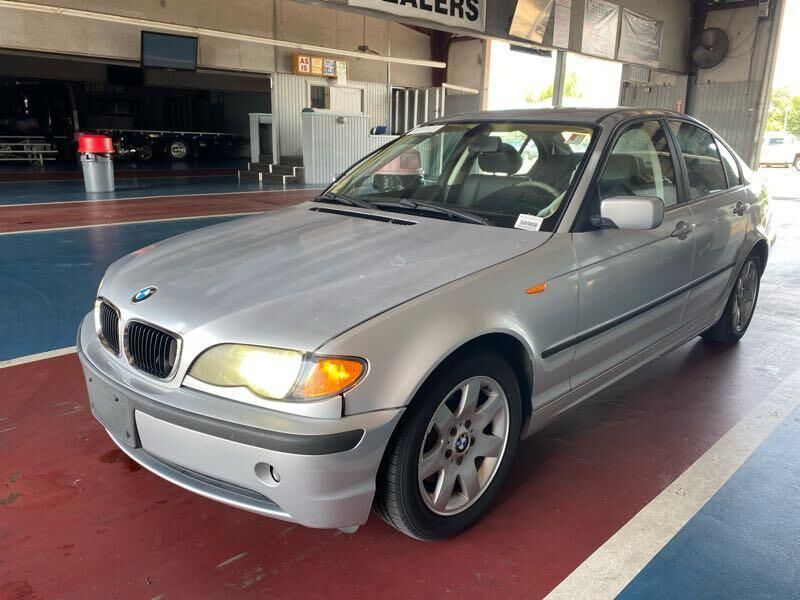 BMW 325i