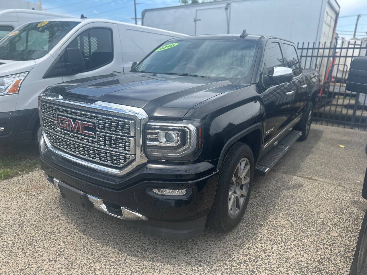 2016 GMC Sierra