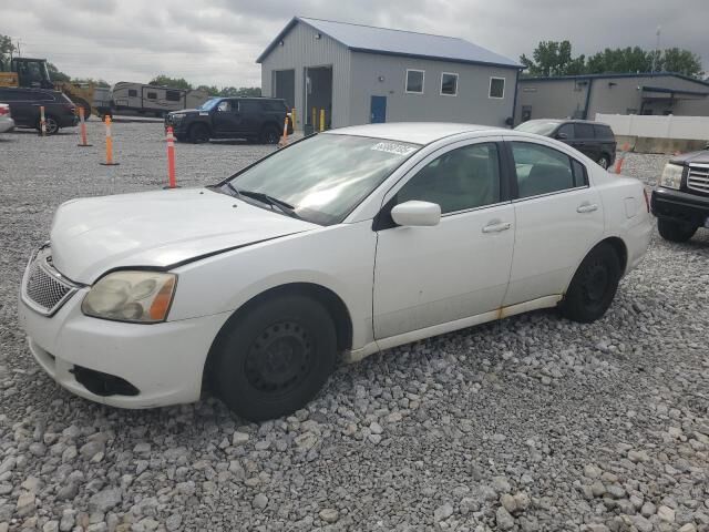 Mitsubishi Galant
