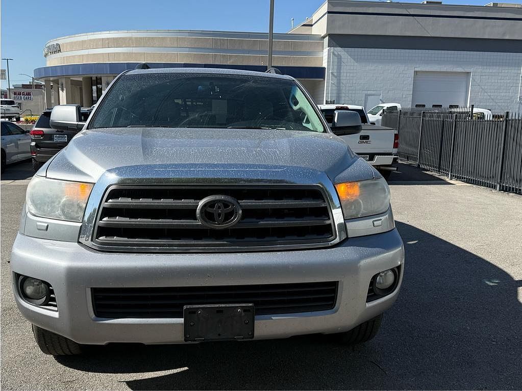 Toyota Sequoia