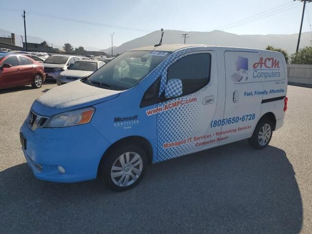 Nissan NV200