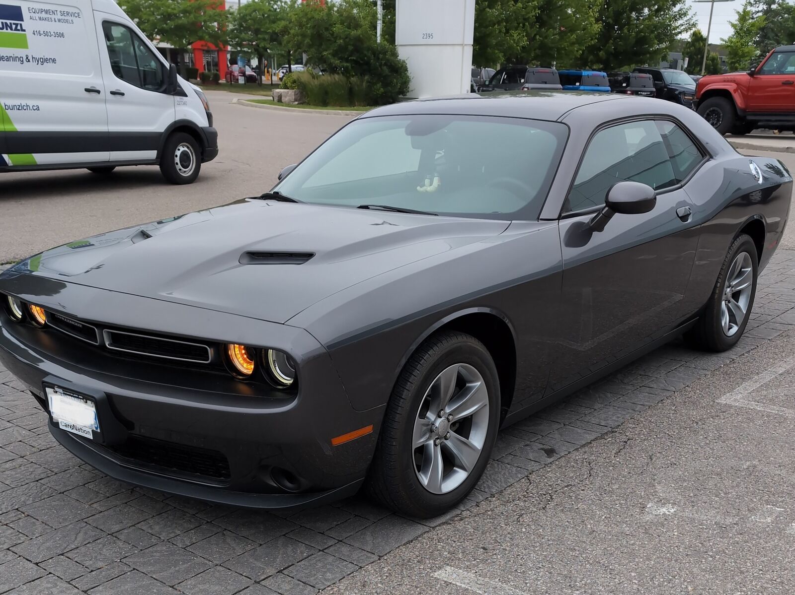 Dodge Challenger