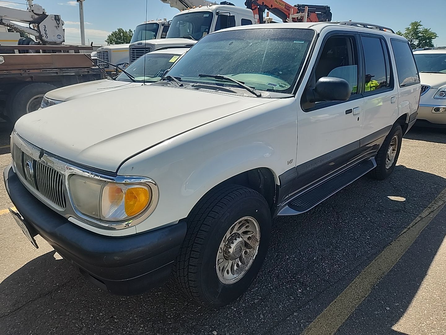Mercury Mountaineer