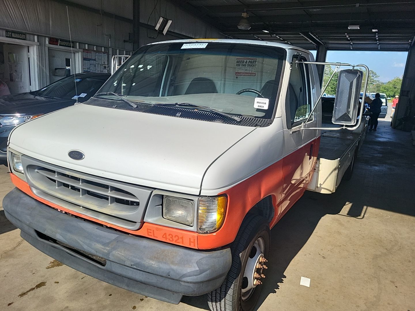 Ford E-350