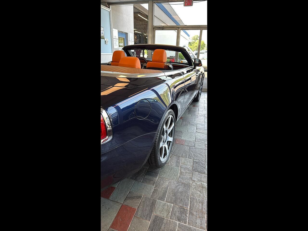 Rolls-Royce Dawn