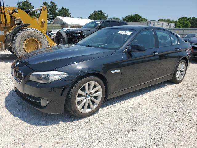 BMW 528i