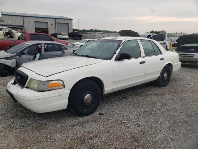 Ford Crown Victoria