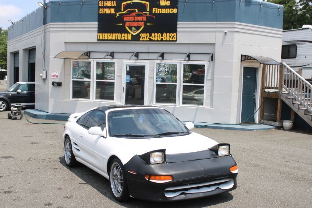 Toyota MR2