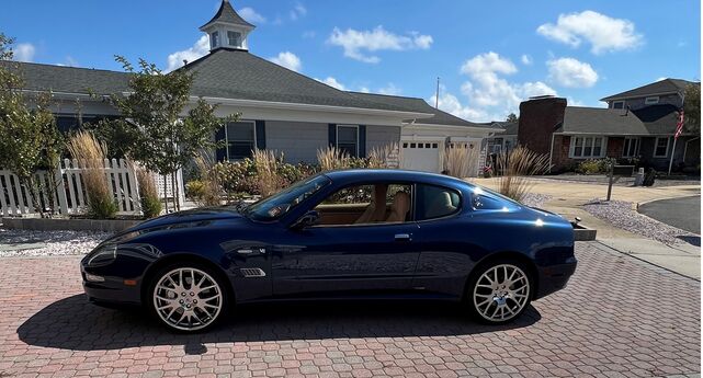 Maserati Coupe