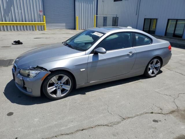 BMW 335i