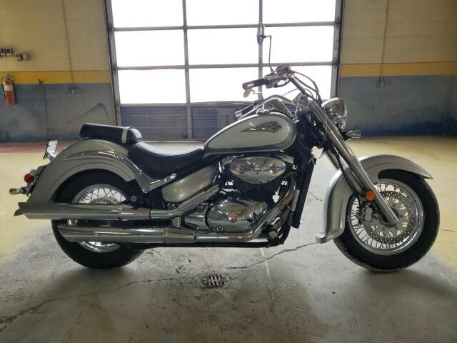 Suzuki VL800K