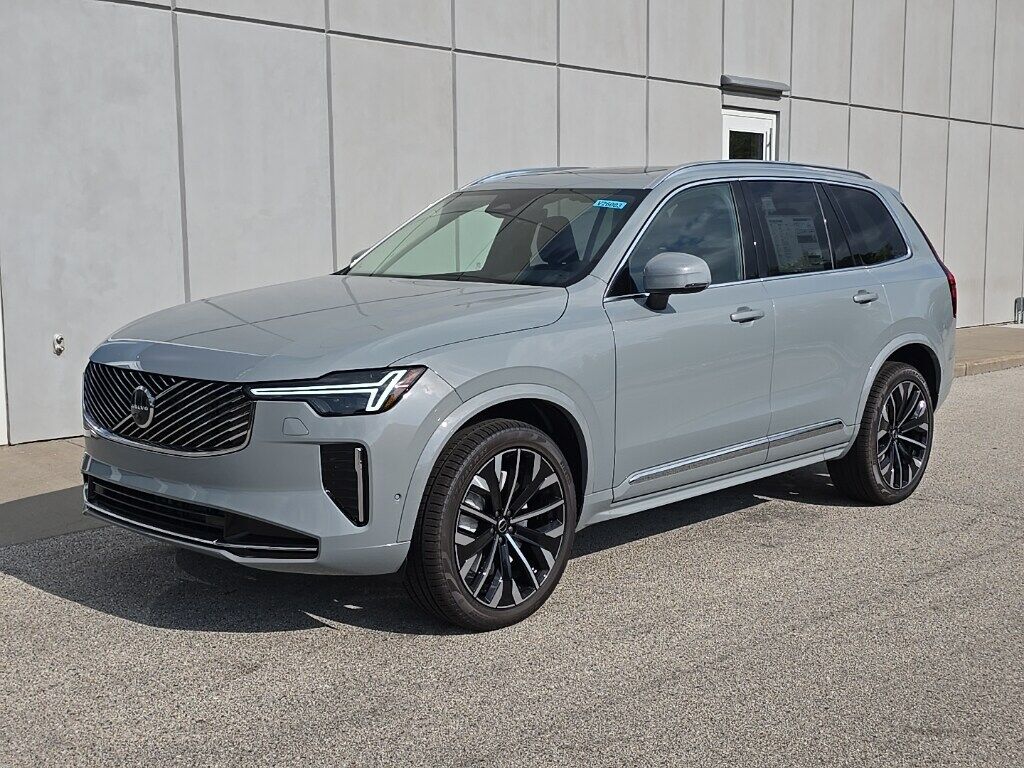 2026 VOLVO XC90