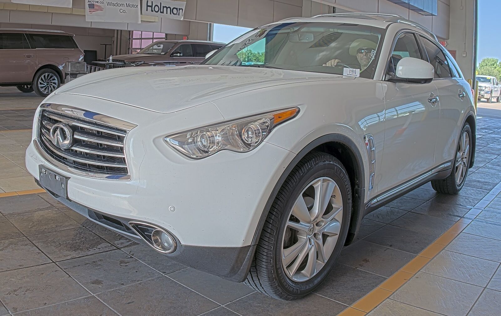 Infiniti FX35