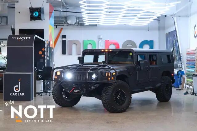 HUMMER H1