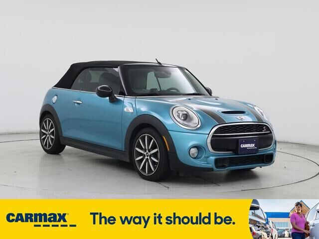 MINI Cooper Convertible