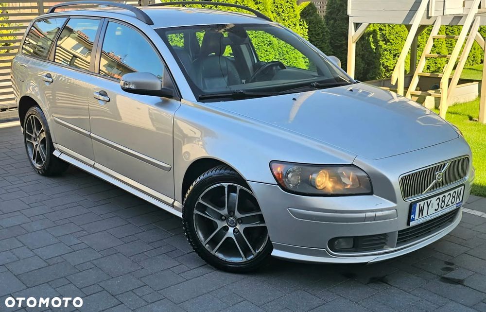 Volvo V50