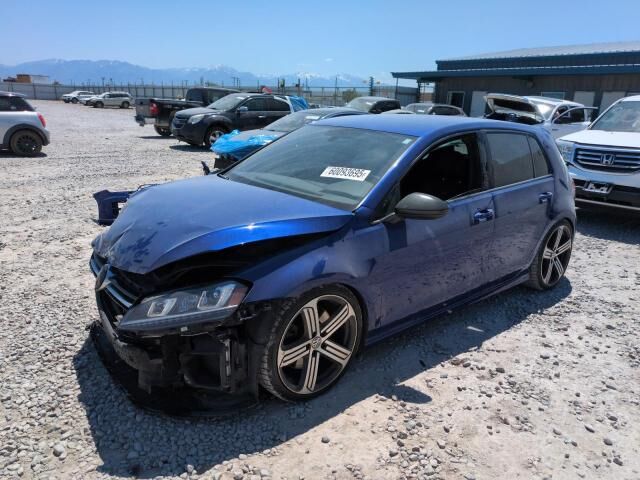 2015 VOLKSWAGEN Golf - License Plate