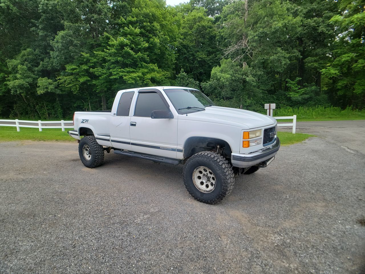 GMC Sierra