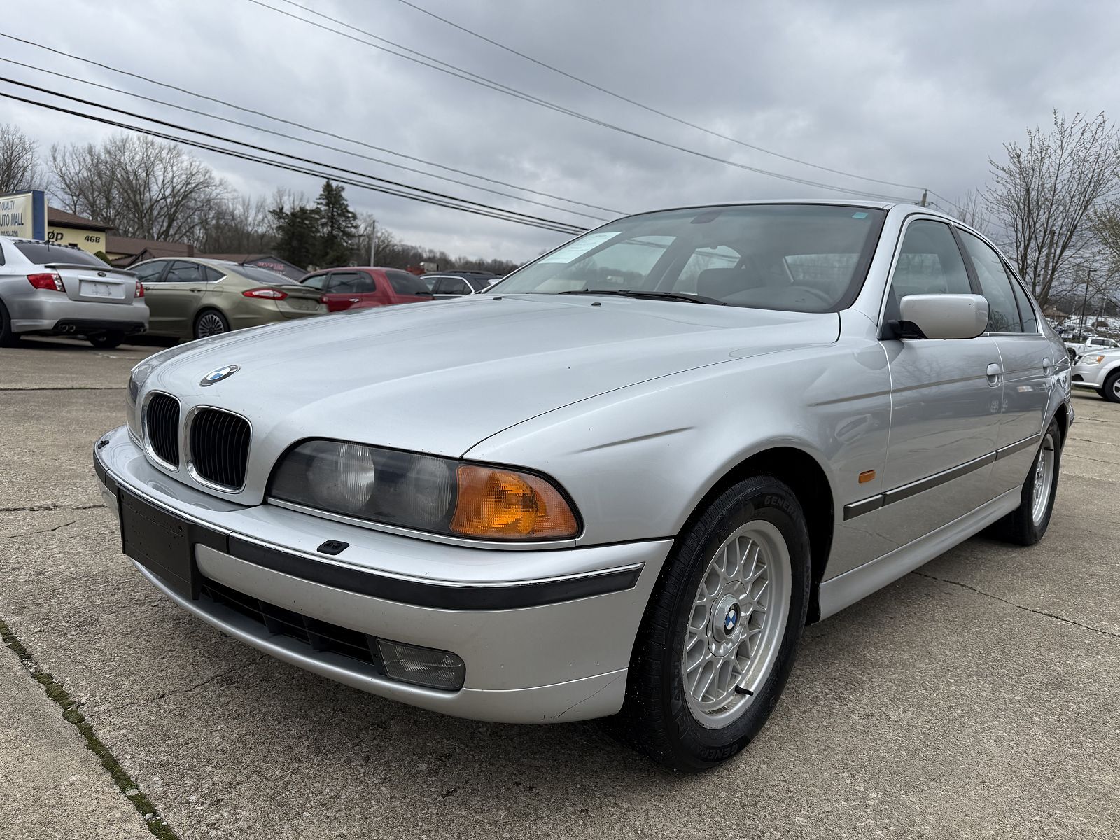 BMW 528i