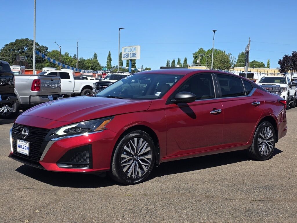 2024 NISSAN Altima
