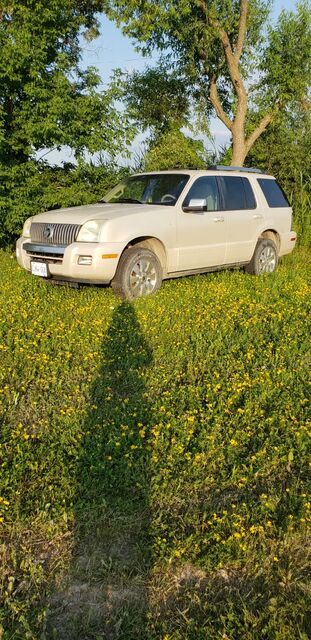 Mercury Mountaineer