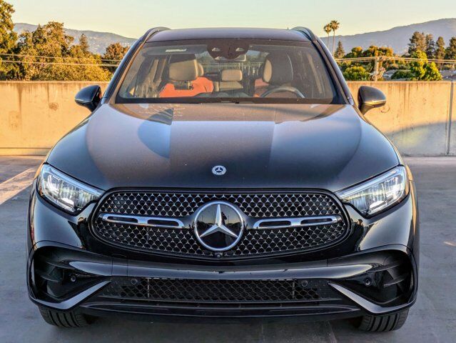 2024 Mercedes-Benz GLC-Class