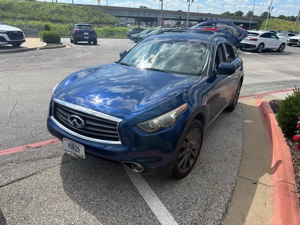 Infiniti FX35