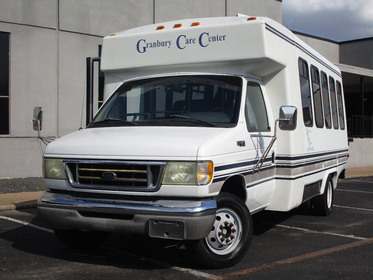 Ford E-450