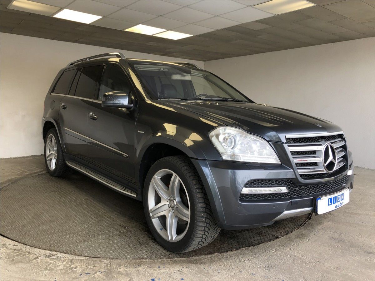 Mercedes-Benz GL-Class