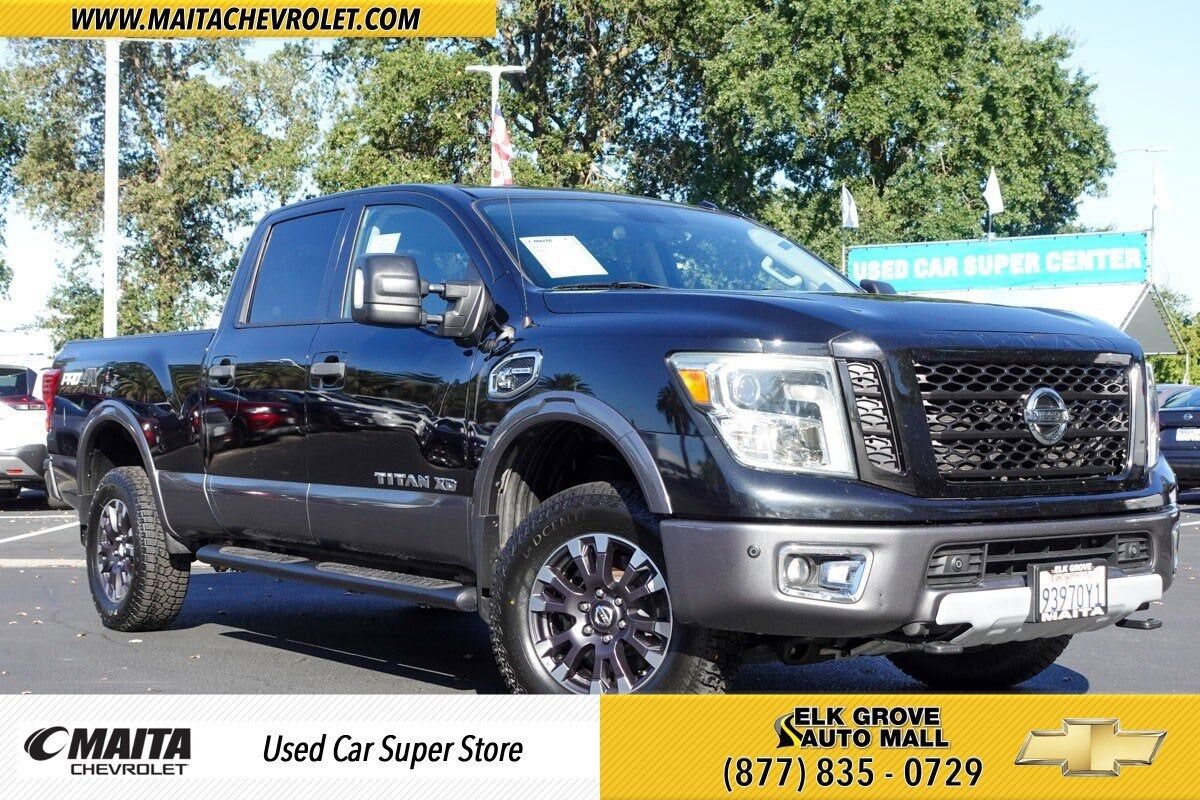 Nissan Titan