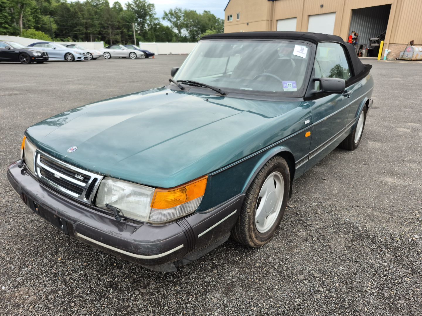 Saab 900