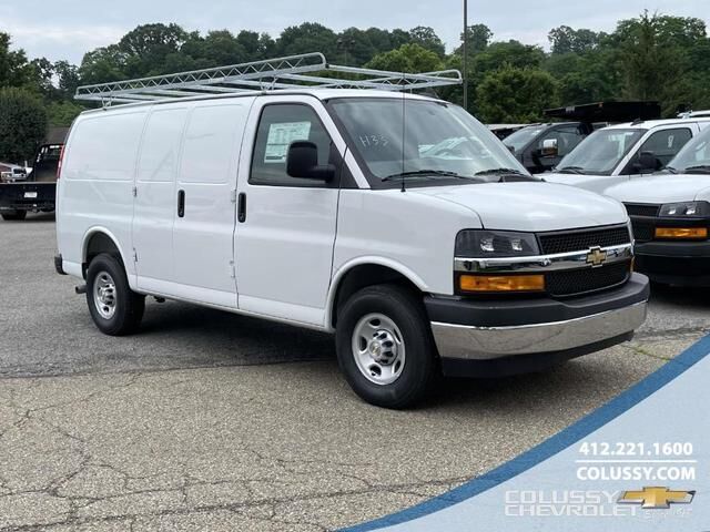2025 CHEVROLET Express