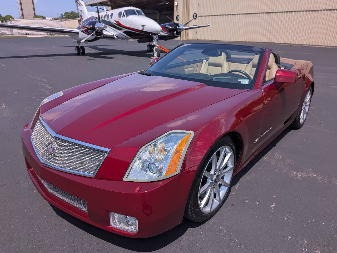 Cadillac XLR